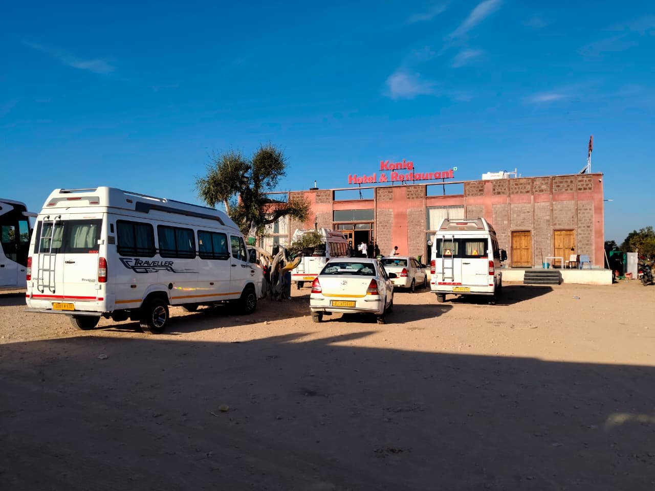 Konig Hotel & Restaurant exterior